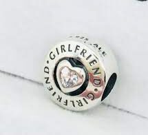 Girlfriend (Novia)