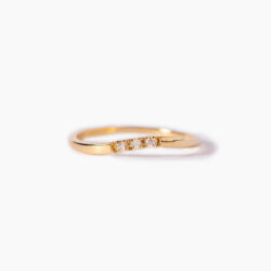 Anillo de oro 18k con diamantes