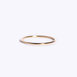 Anillo hilo de oro 18 k
