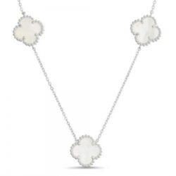 Collar trebol plateado con Nacar