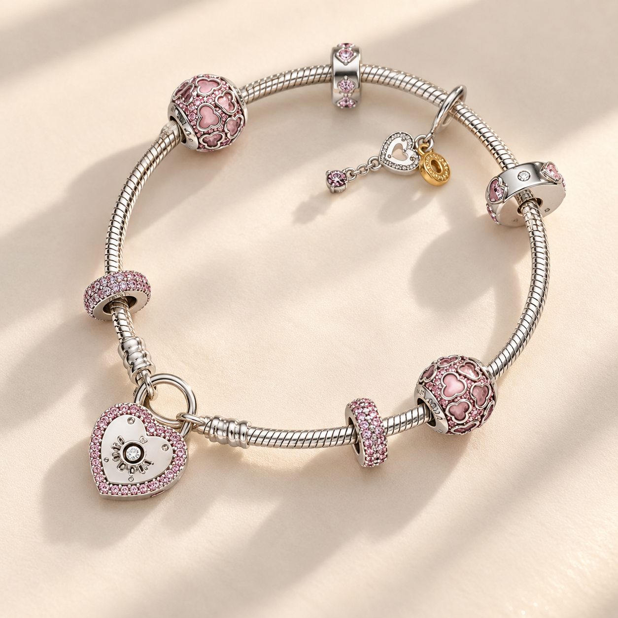 Charms y Pulseras