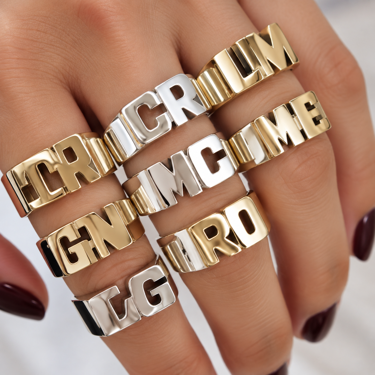 Identidad- Anillos – Cadenas