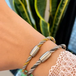Pulsera hilo de plata combinada