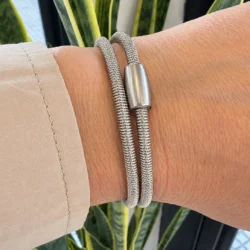 Choker Pulsera Rigida Hilos de Plata Imantada